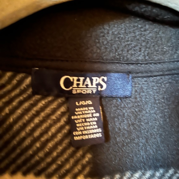 Chaps black and cream checkered fleece vest. Full zip front. EUC. Size large. - Picture 3 of 6